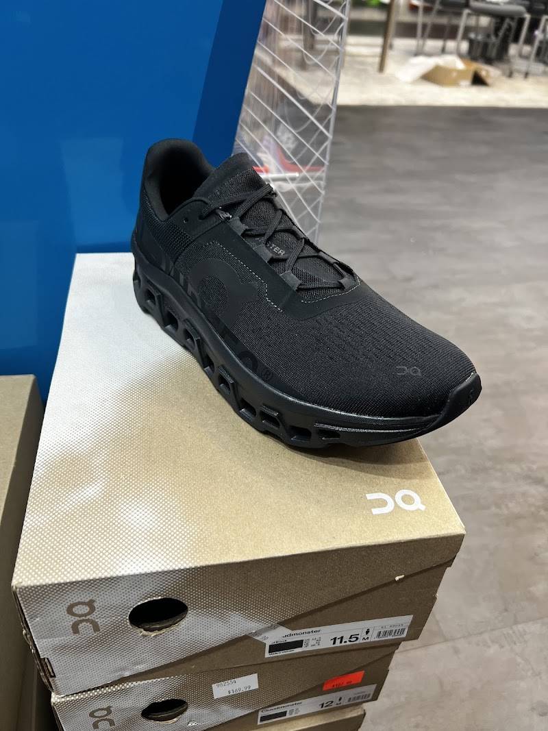 Tradehome Shoes