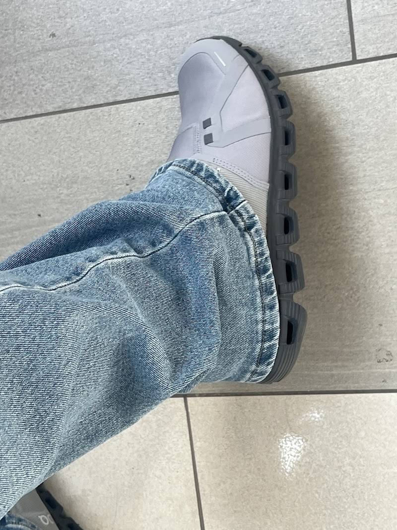 Tradehome Shoes