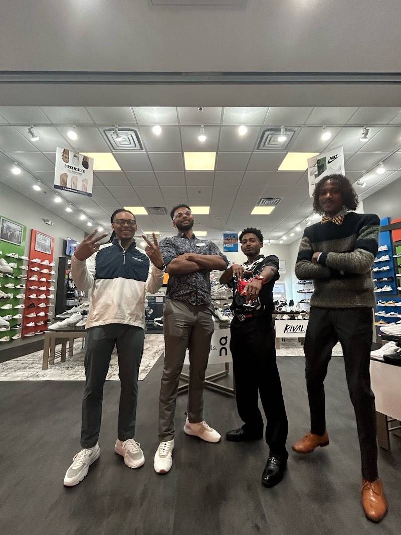 Tradehome Shoes