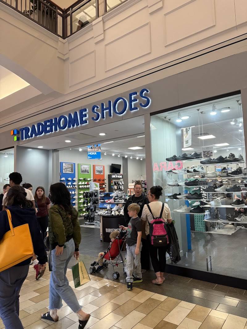 Tradehome Shoes