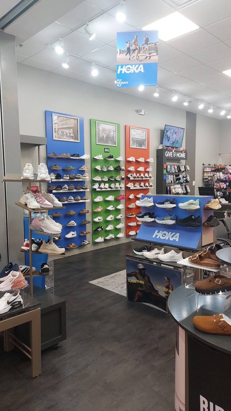 Tradehome Shoes